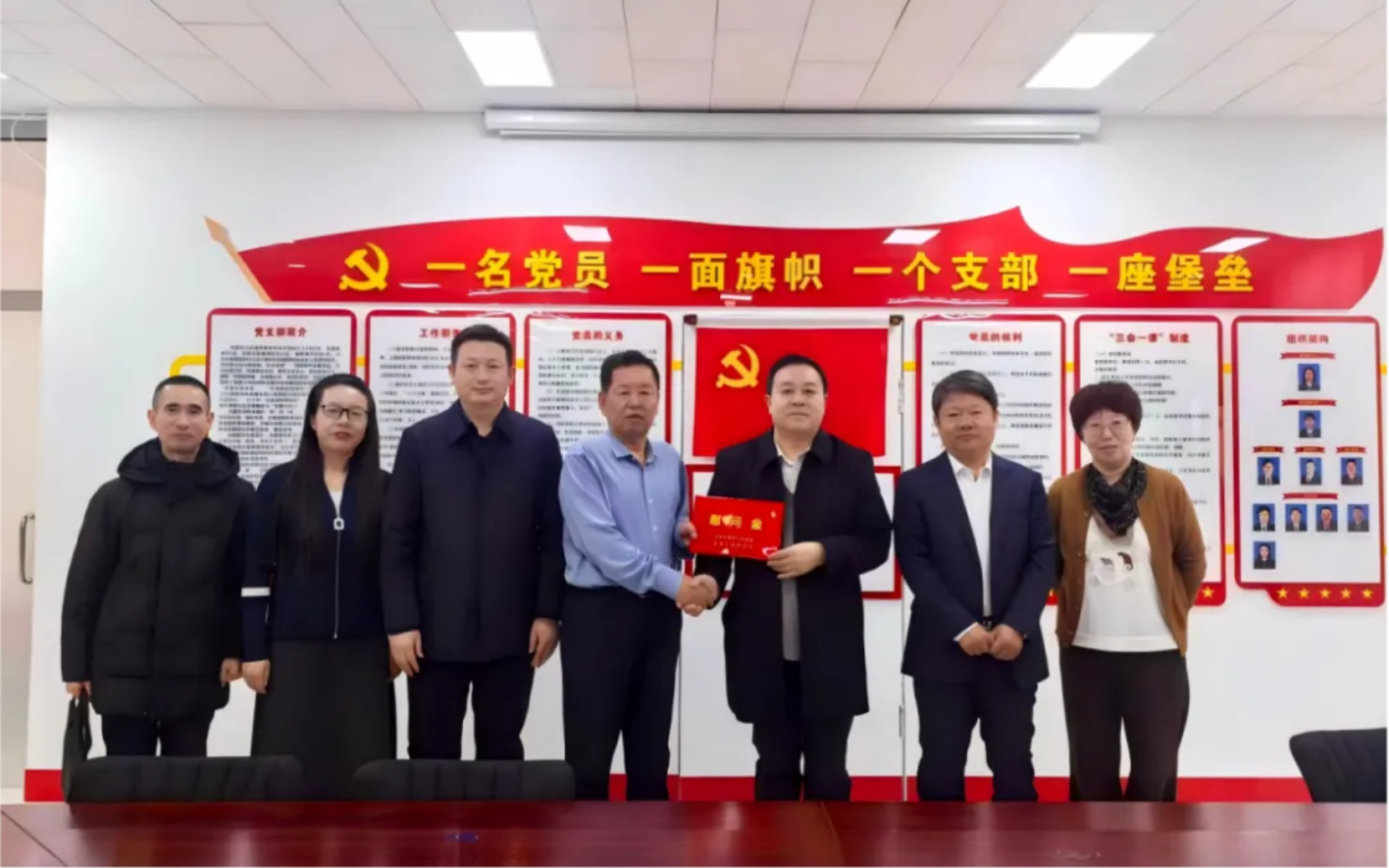 薪火映法治 新春送安康—— 赤峰市律师行业党委开展2026...